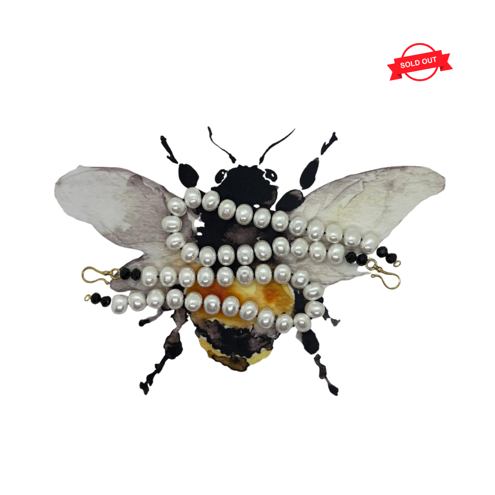 139. Opal Giant in Black