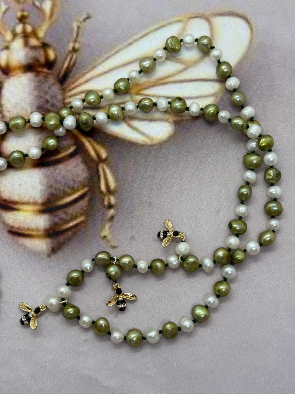 225. Drizzled Green Bee